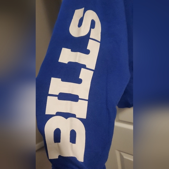 Buffalo Bills Hoodie - Picture 11 of 14